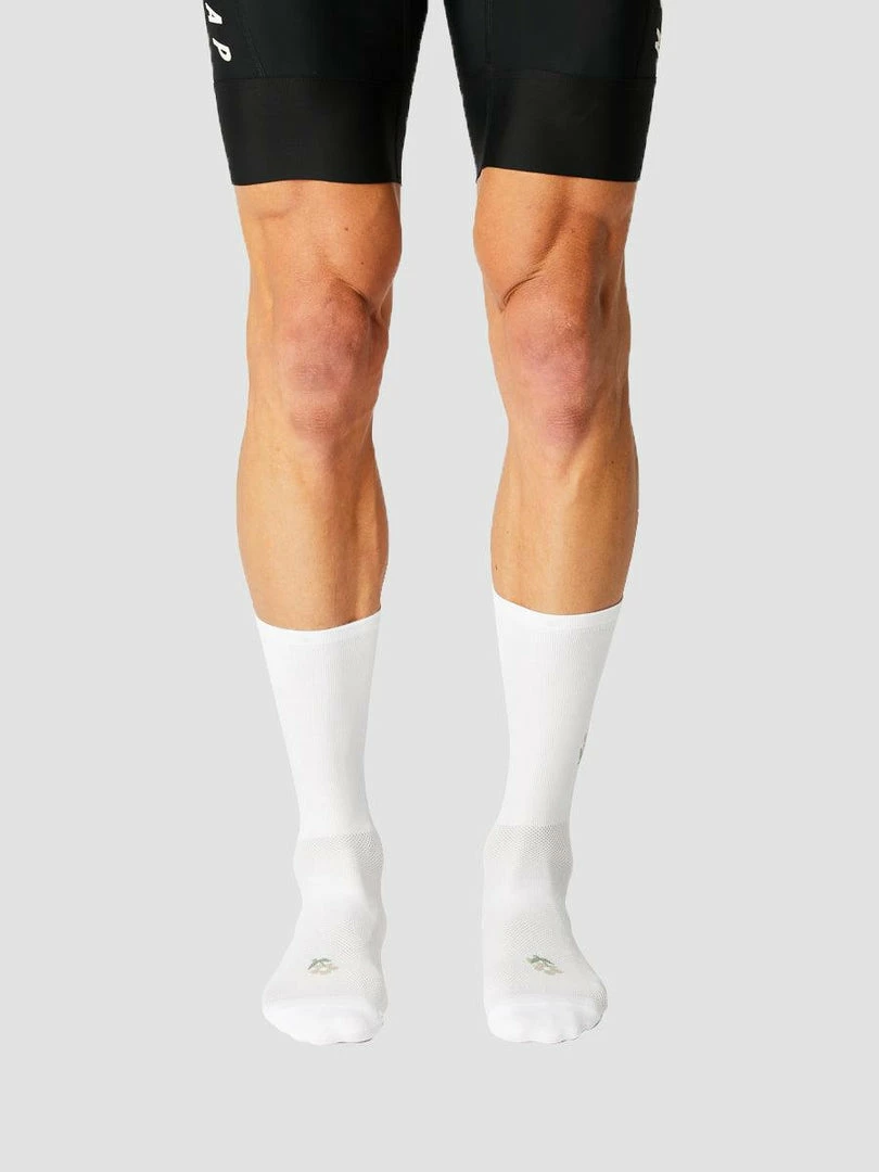 Standertshop Equipment FINGERSCROSSED SOCKS | Spring 22 | #12_06 BLOSSOM - WHITE 1 Standertshop Equipment FINGERSCROSSED SOCKS | Spring 22 | #12_06 BLOSSOM - WHITE