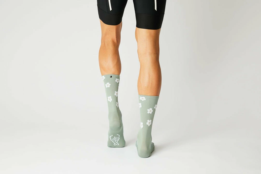 Standertshop FINGERSCROSSED SOCKS | Spring 22 | #12_11 BLOSSOM - AGAVE Equipment 7 Standertshop FINGERSCROSSED SOCKS | Spring 22 | #12_11 BLOSSOM - AGAVE Equipment