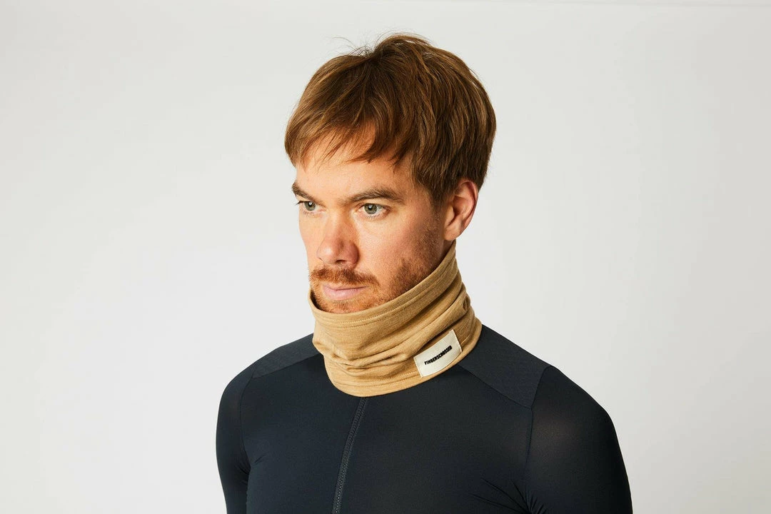 Standertshop FINGERSCROSSED NECK WARMER | #TUBE SCARF CAMEL 4 Standertshop FINGERSCROSSED NECK WARMER | #TUBE SCARF CAMEL