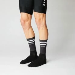 Standertshop FINGERSCROSSED SOCKS | #AERO STRIPES - BLACK Equipment 9 Standertshop FINGERSCROSSED SOCKS | #AERO STRIPES - BLACK Equipment