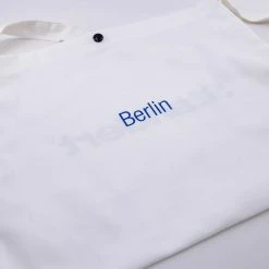Standert Merchandise Standert Berlin Musette | White