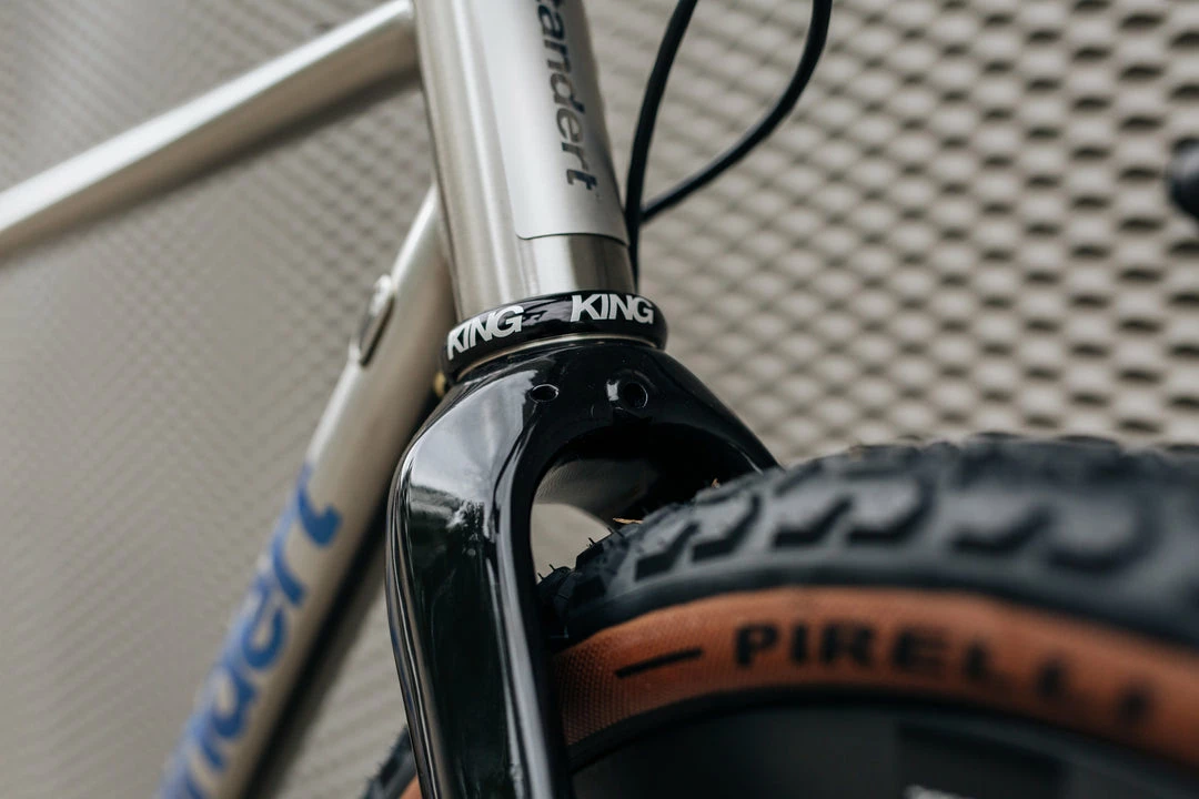 Standertshop Bikes Erdgeschoss Stainless | Rawkim | Complete Bike 5 Standertshop Bikes Erdgeschoss Stainless | Rawkim | Complete Bike