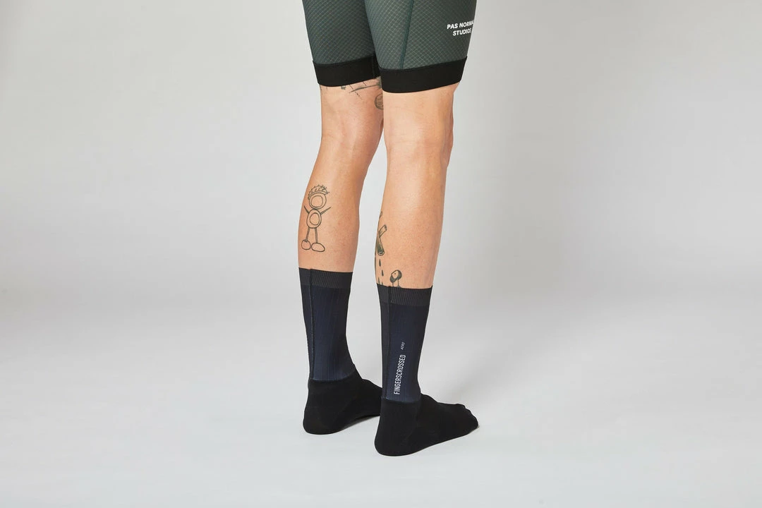 Standertshop FINGERSCROSSED SOCKS | SS20 AERO BLACK Equipment 6 Standertshop FINGERSCROSSED SOCKS | SS20 AERO BLACK Equipment