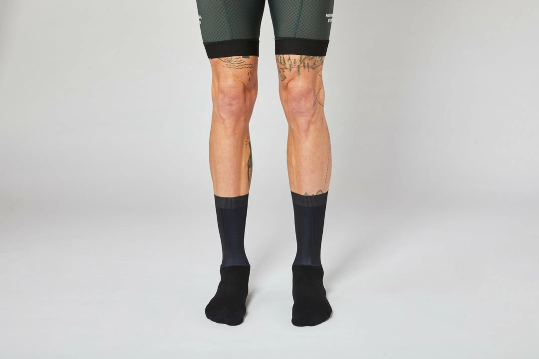 Standertshop FINGERSCROSSED SOCKS | SS20 AERO BLACK Equipment 3 Standertshop FINGERSCROSSED SOCKS | SS20 AERO BLACK Equipment