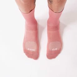 Standertshop Equipment FINGERSCROSSED SOCKS | #Off Road Dusty Rose 11 Standertshop Equipment FINGERSCROSSED SOCKS | #Off Road Dusty Rose