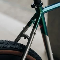 Standertshop Bikes Erdgeschoss Stainless | Moss Def | Complete Bike 27 Standertshop Bikes Erdgeschoss Stainless | Moss Def | Complete Bike