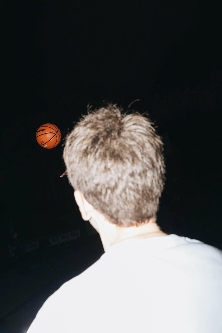 Standert Merchandise T-Shirt | White | Performance Logo 3 Standert Merchandise T-Shirt | White | Performance Logo